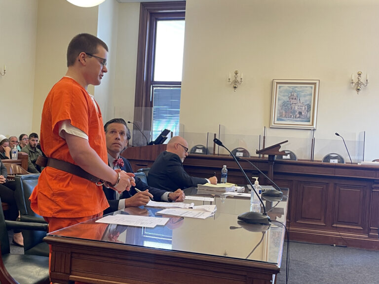 Amish man gets 10 to 15 years in prison in child sex abuse case WJER