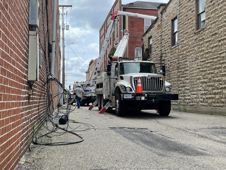Truck snags powerlines, causes commotion in downtown New Phila WJER
